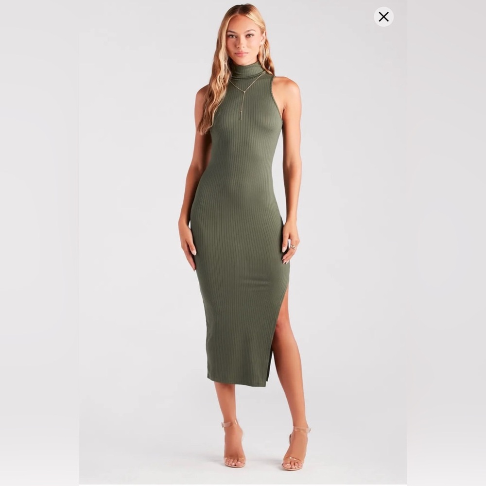 Windsor Olive Green Ribbed Midi Dress